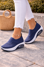 Marineblau